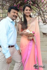 Manalo Okadu Movie Opening